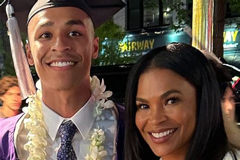 Nia Long Celebrates Her Son Massai, 23, as He Graduates from。